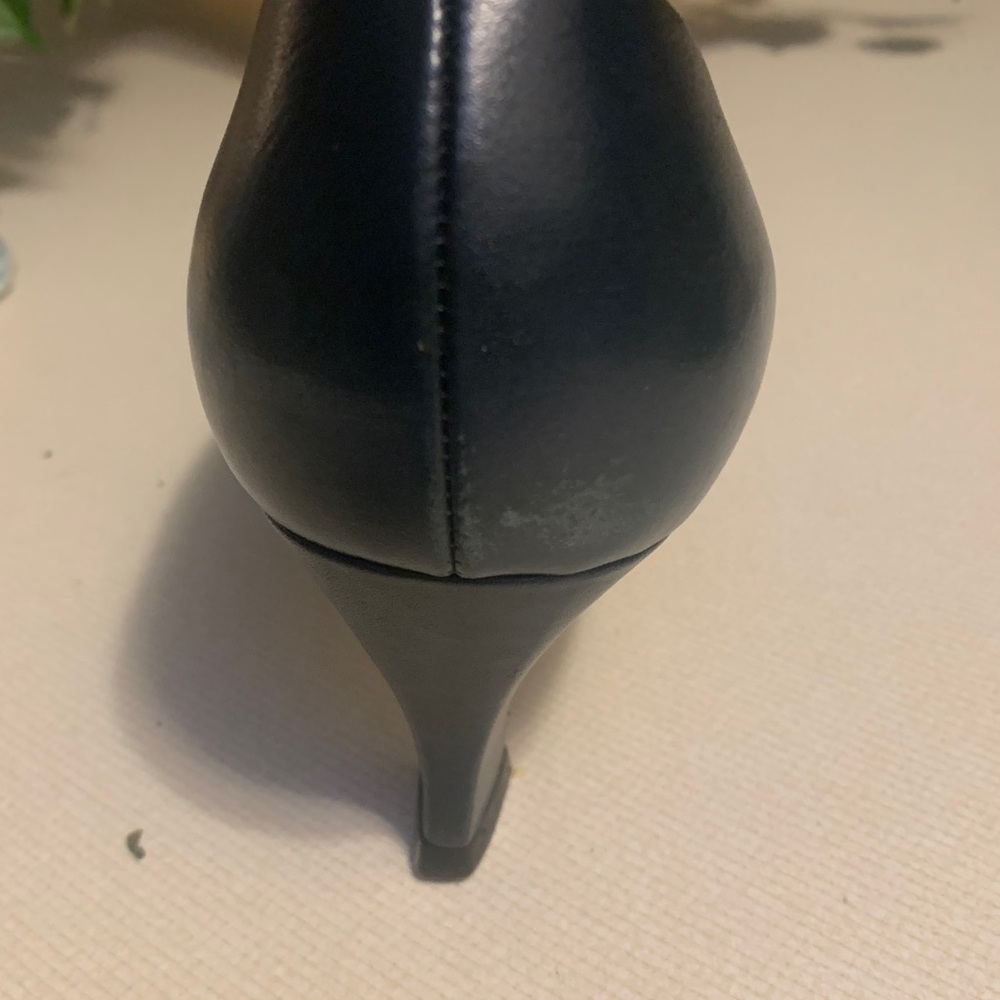 Nine West Dark Leather Heels - Picture 3 of 7